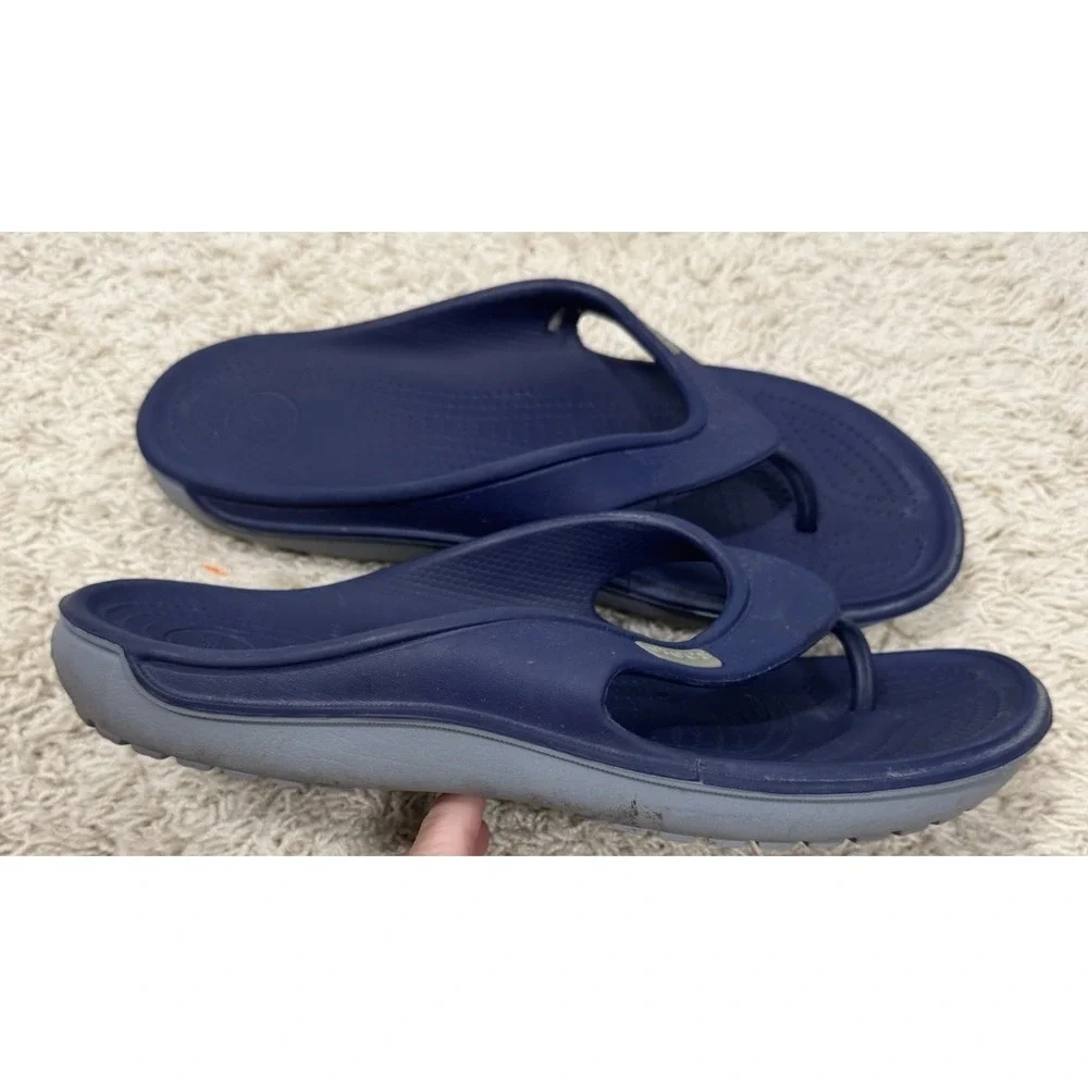 Crocs Unisex Classic Flip Flops Waterproof Slip On Shoes Size M 9 W 10 Navy Pool